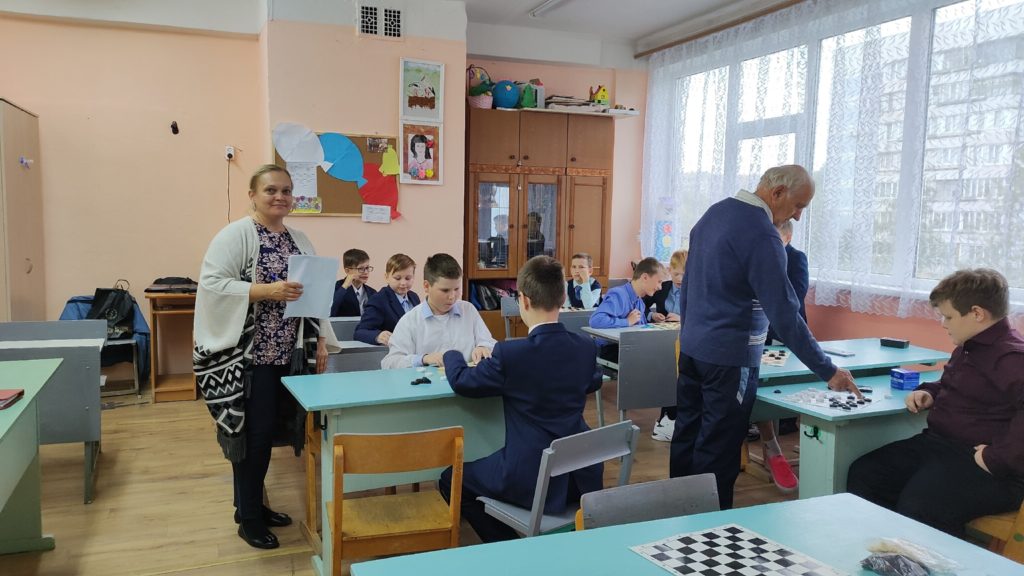 12 сентября в школе прошел турнир по шашкам в честь 375 летия города Ульяновска