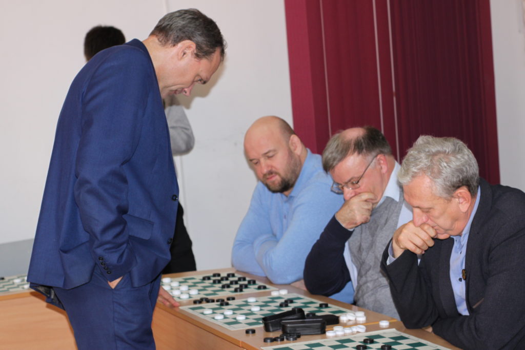 Командное первенство Ульяновской области среди студентов средне специальных учебных учреждений по русским шашкам