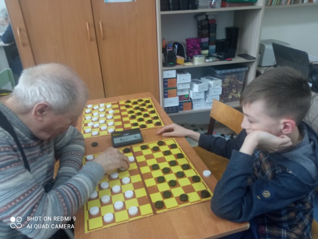 31 марта в Мулловке состоялся чемпионат Ульяновской области по стоклеточным шашкам и чемпионат Ульяновской области по стоклеточным шашкам среди женщин.