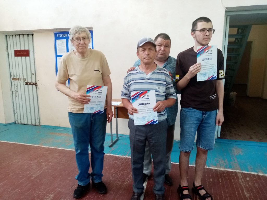 12 июня в день России в Димитровграде в стенах Димитровградского Технико-экономического Колледжа состоялся командный чемпионат Ульяновской области по русским шашкам среди мужских и женских команд.
