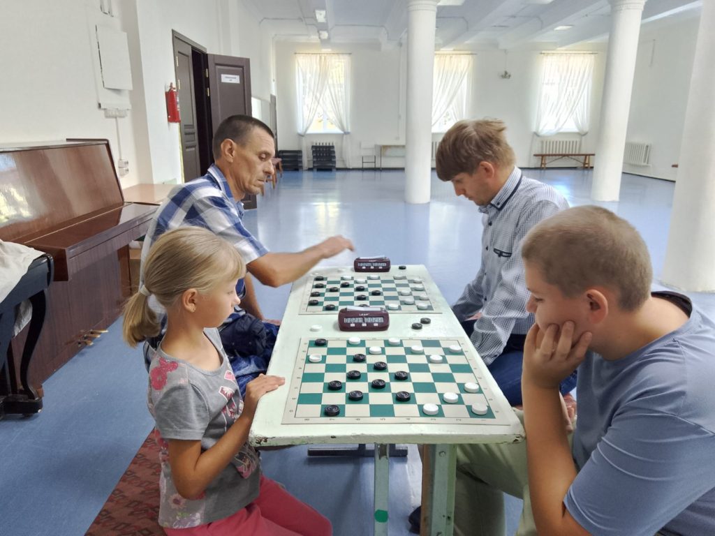 Кубок Ульяновской области по русским шашкам-молниеносная игра.