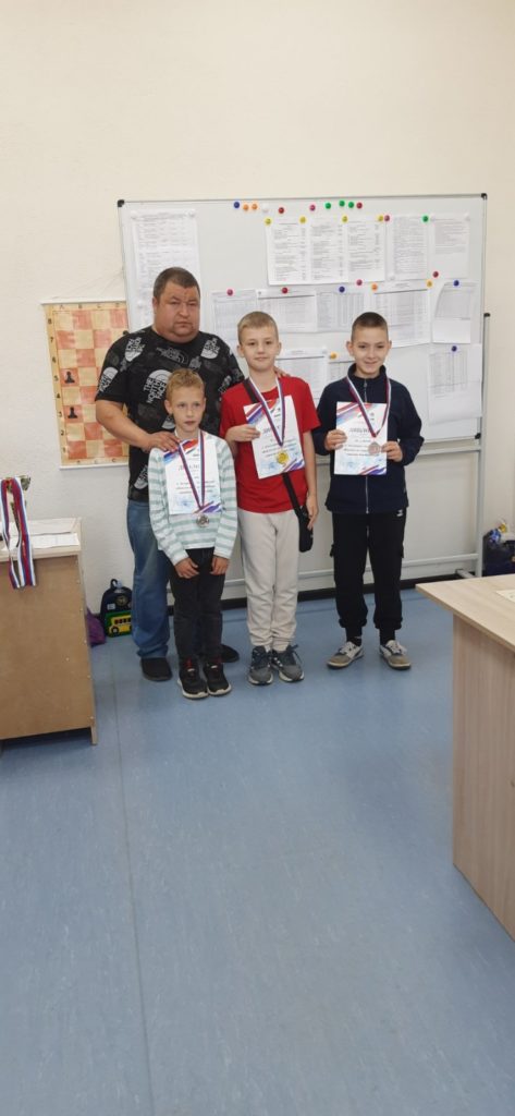 Чемпионат Ульяновской области по стоклеточным шашкам - быстрая игра.