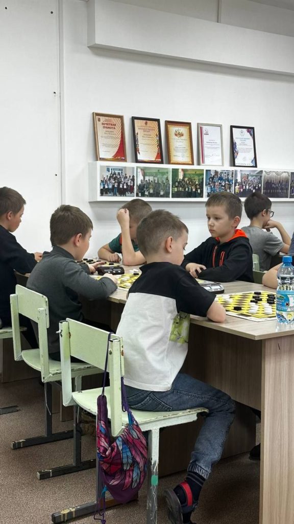 Чемпионат Ульяновской области по стоклеточным шашкам - молниеносная игра.