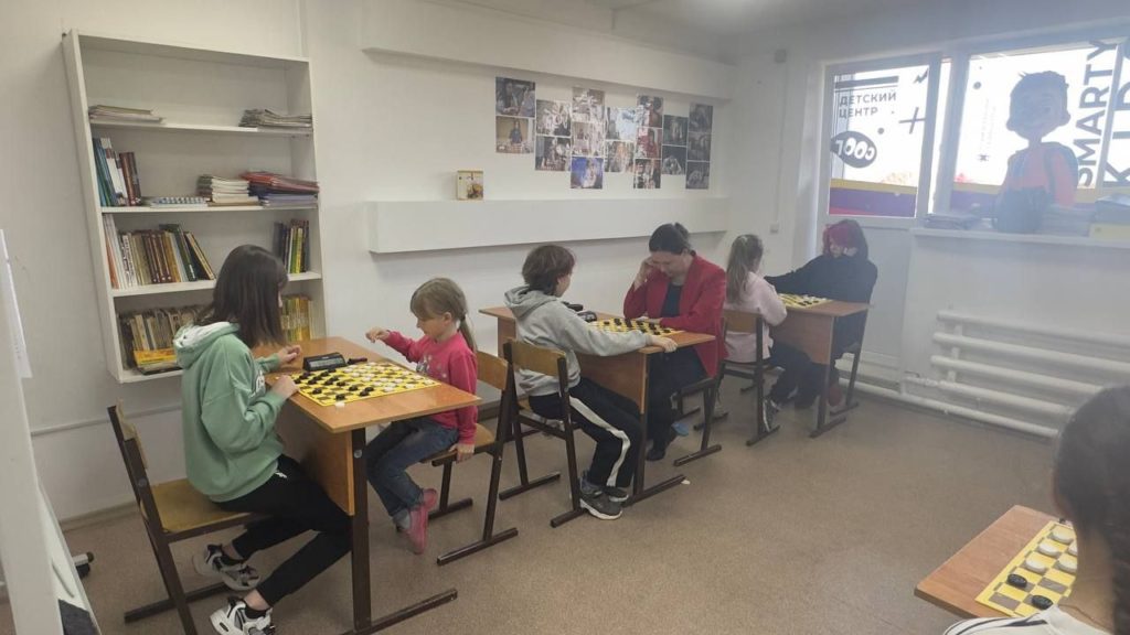 Чемпионат Ульяновской области по стоклеточным шашкам - молниеносная игра.