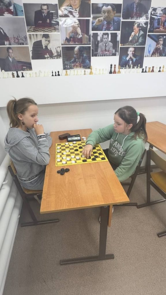 Чемпионат Ульяновской области по стоклеточным шашкам - молниеносная игра.