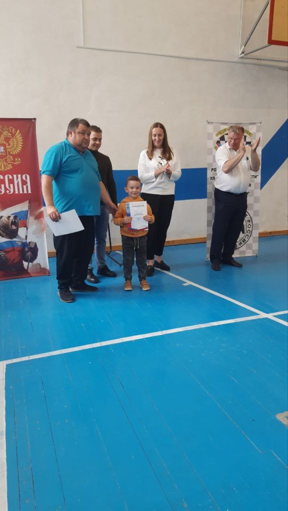 21 июня в Ульяновском колледже градостроительства и права состоялся чемпионат города по русским шашкам.
