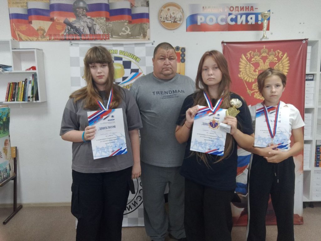 С 15 по 18 июля в Мулловке состоялся чемпионат Ульяновской области по стоклеточным шашкам.