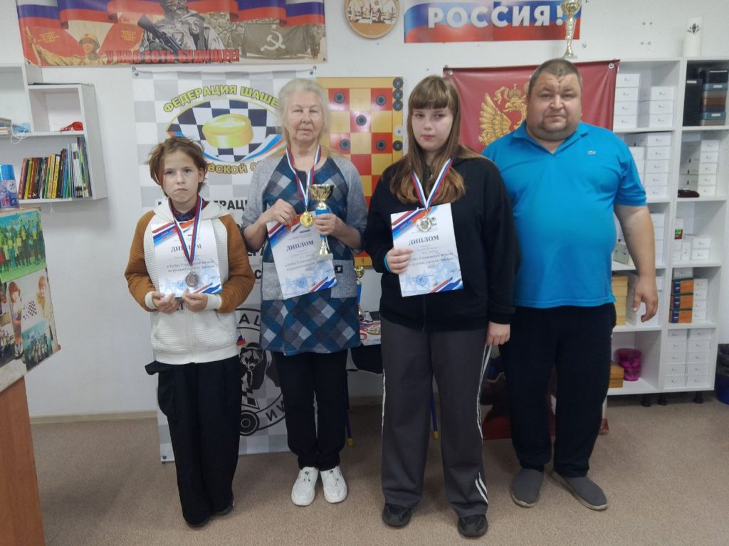 13 сентября в с\к Текстильщик рп. Мулловка состоялся Кубок Ульяновской области по русским шашкам-быстрая игра.