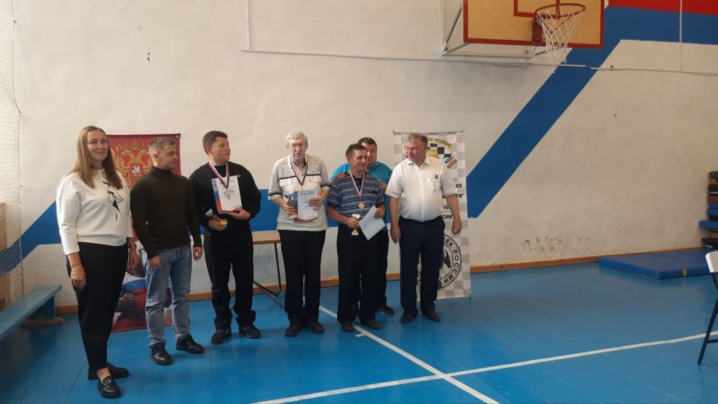 21 июня в Ульяновском колледже градостроительства и права состоялся чемпионат города по русским шашкам.