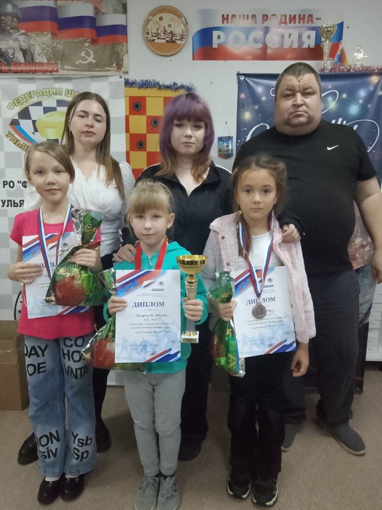 20 декабря в Мулловке продолжилось первенство Ульяновской области по русским шашкам.