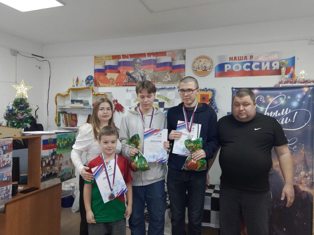 20 декабря в Мулловке продолжилось первенство Ульяновской области по русским шашкам.