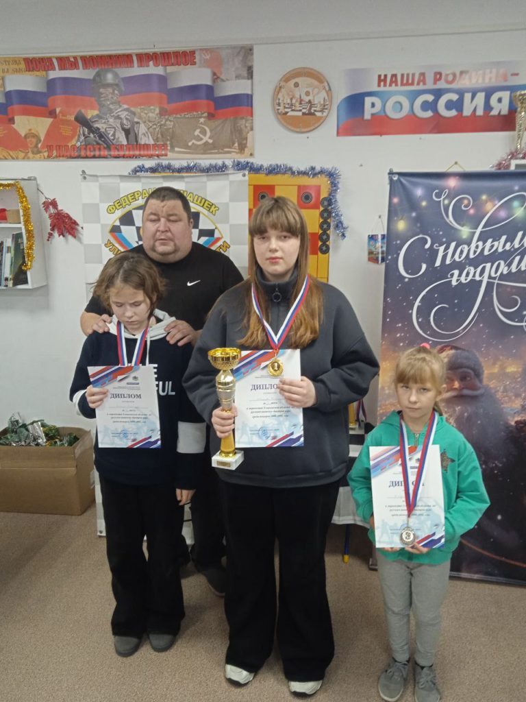 20 декабря в Мулловке продолжилось первенство Ульяновской области по русским шашкам.