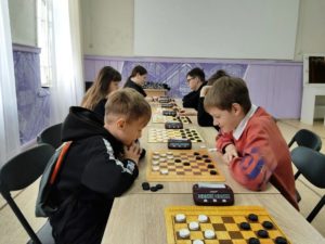 Первенство по русским шашкам среди учащихся