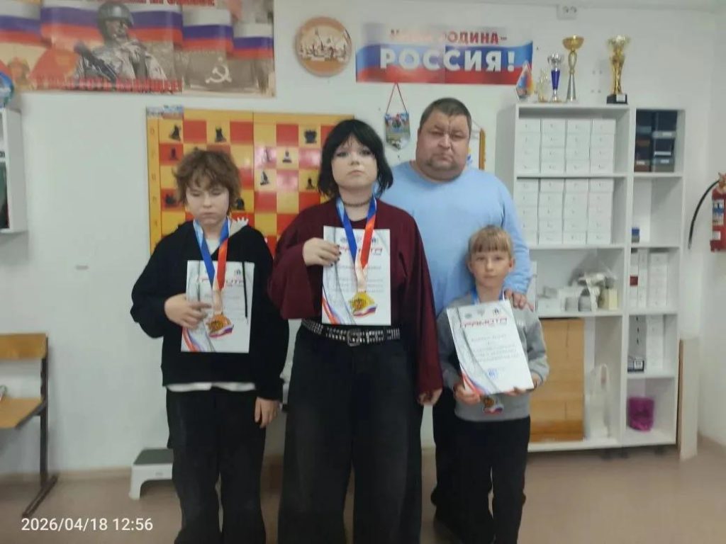 18 апреля в Мулловке состоялся чемпионат области по стоклеточным шашкам