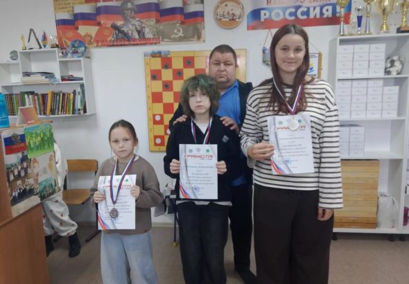 4 октября прошел открытый чемпионат МО "Мулловского городского поселения" по русским шашкам